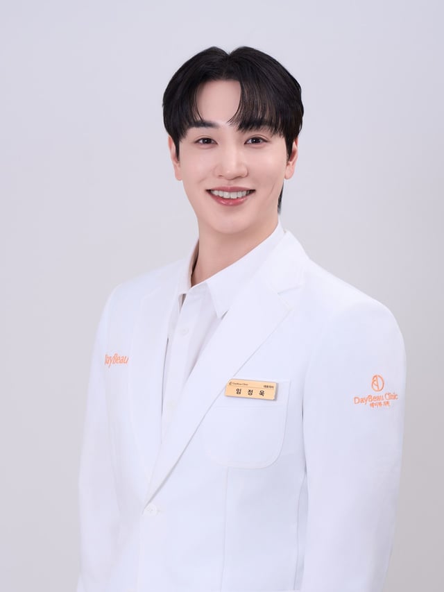 Dr. Jung Wook Lim